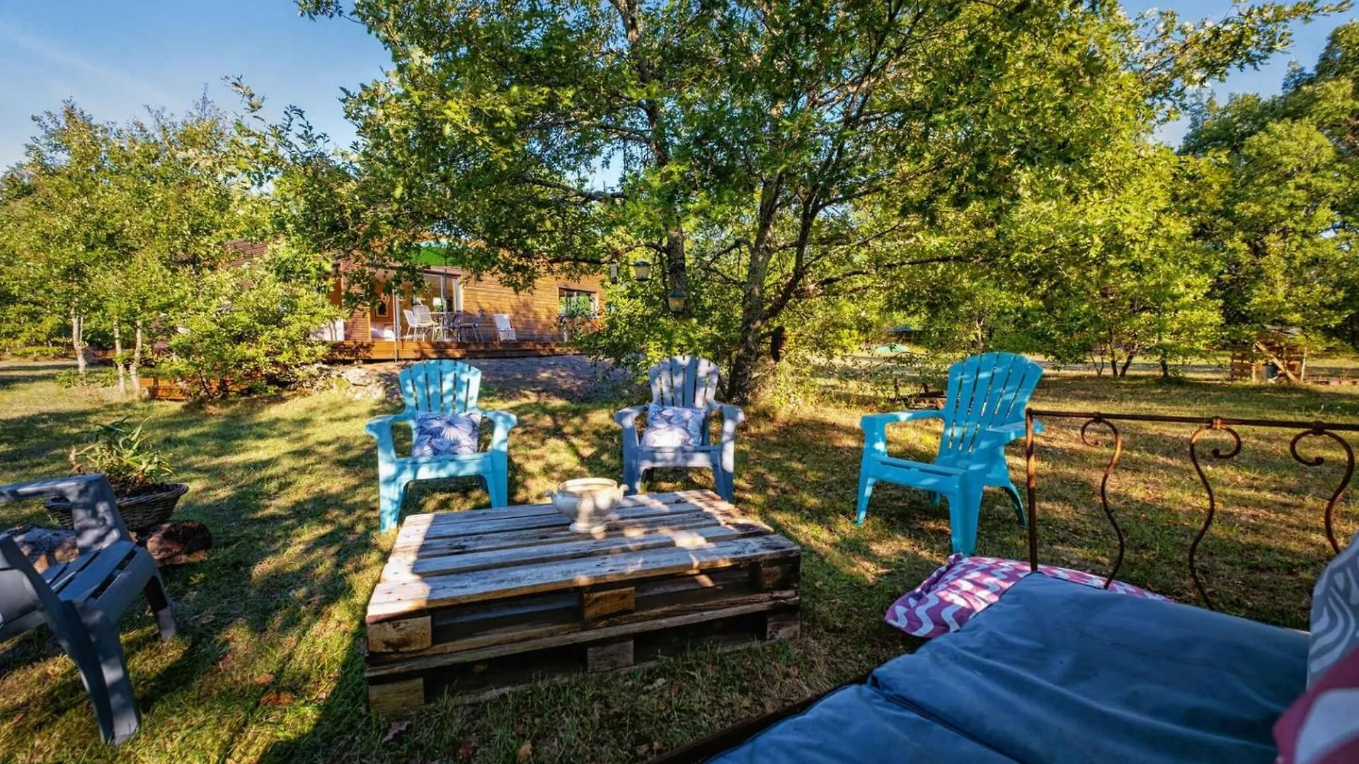 Tatil Evi L'Ecrin De Bois - Maison D'Architecte Avec Spa Sur Un Grand Terrain Arbore Cahuzac-sur-Vère